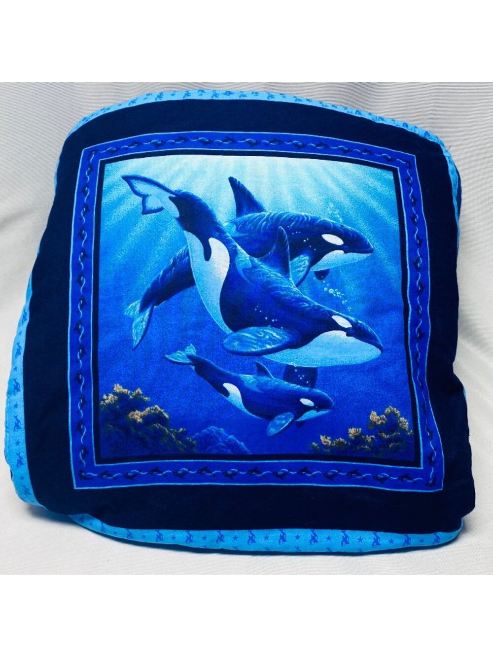 Orca-Themed Travel & Bleacher Blanket Lightweight & Cozy 64" x 37"